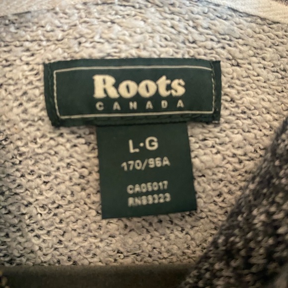 Size L Roots Hoodie - Picture 4 of 5